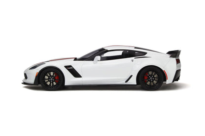 GT Spirit 2017 Chevy Corvette C7 Z06 Artic White w/ Red Stripes 1:18