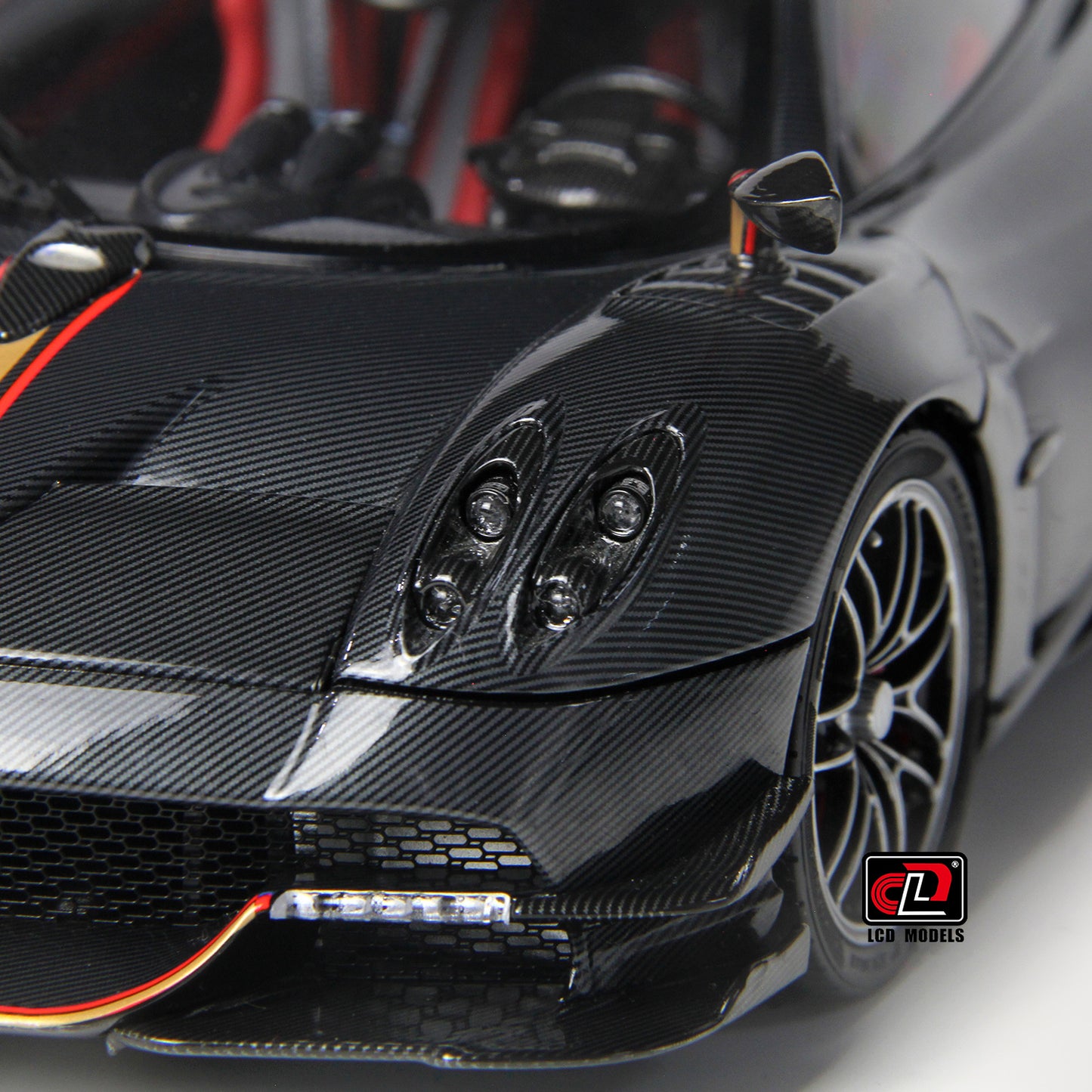 LCD Pagani Huayra Roadster BC Full Carbon Black 1:18