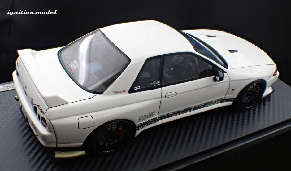 Ignition-Model Nissan Skyline GT-R R32 (VR32) Top Secret RHD White 1:18