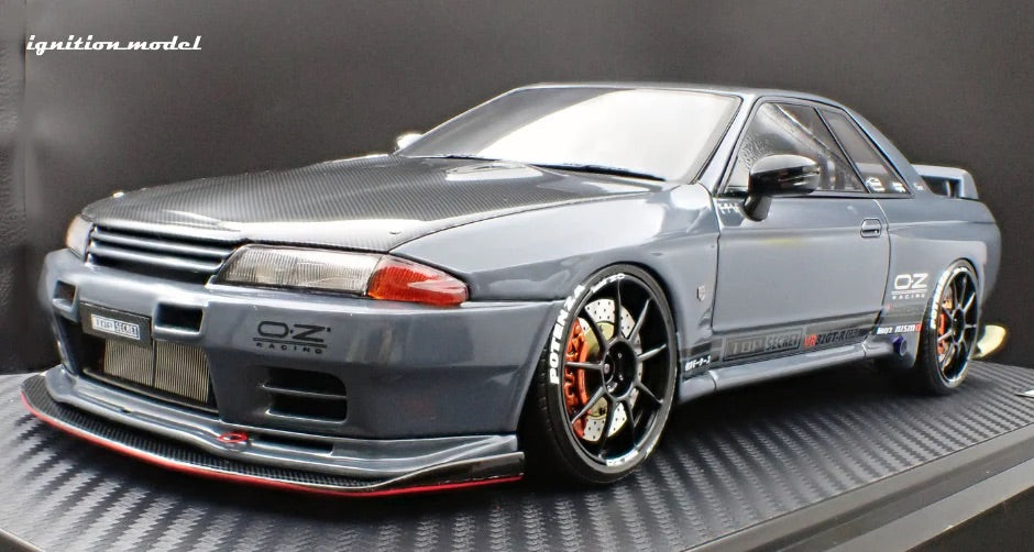 Ignition-Model Nissan Skyline GT-R R32 (VR32) Top Secret RHD Stealth Grey w/ Carbon Fiber Hood 1:18