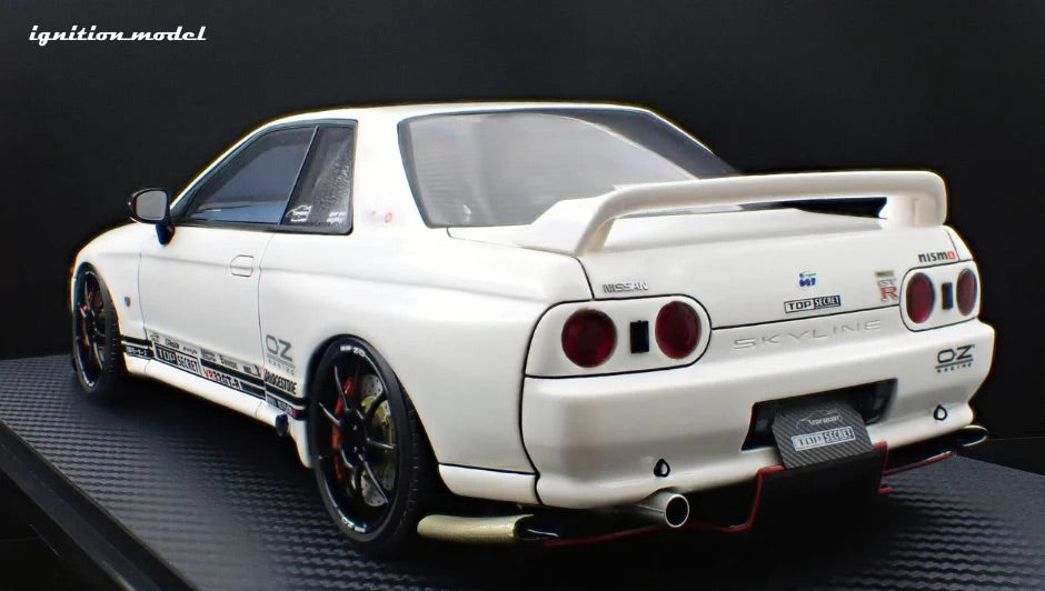 Ignition-Model Nissan Skyline GT-R R32 (VR32) Top Secret RHD White 1:18