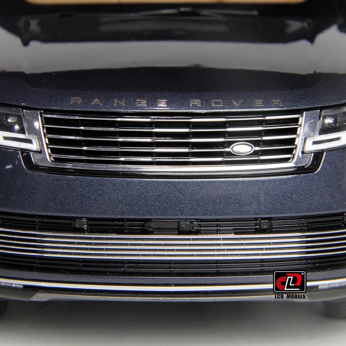 LCD 2022 Range Rover SV Blue 1:18