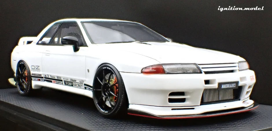 Ignition-Model Nissan Skyline GT-R R32 (VR32) Top Secret RHD White 1:18