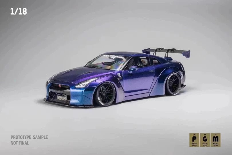 PGM Nissan Skyline GT-R (R35) Midnight Purple Chameleon w/ VR38dett Engine 1:18