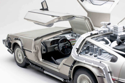 Sun-Star Delorean Time Machine from Back to the Future I 1:18