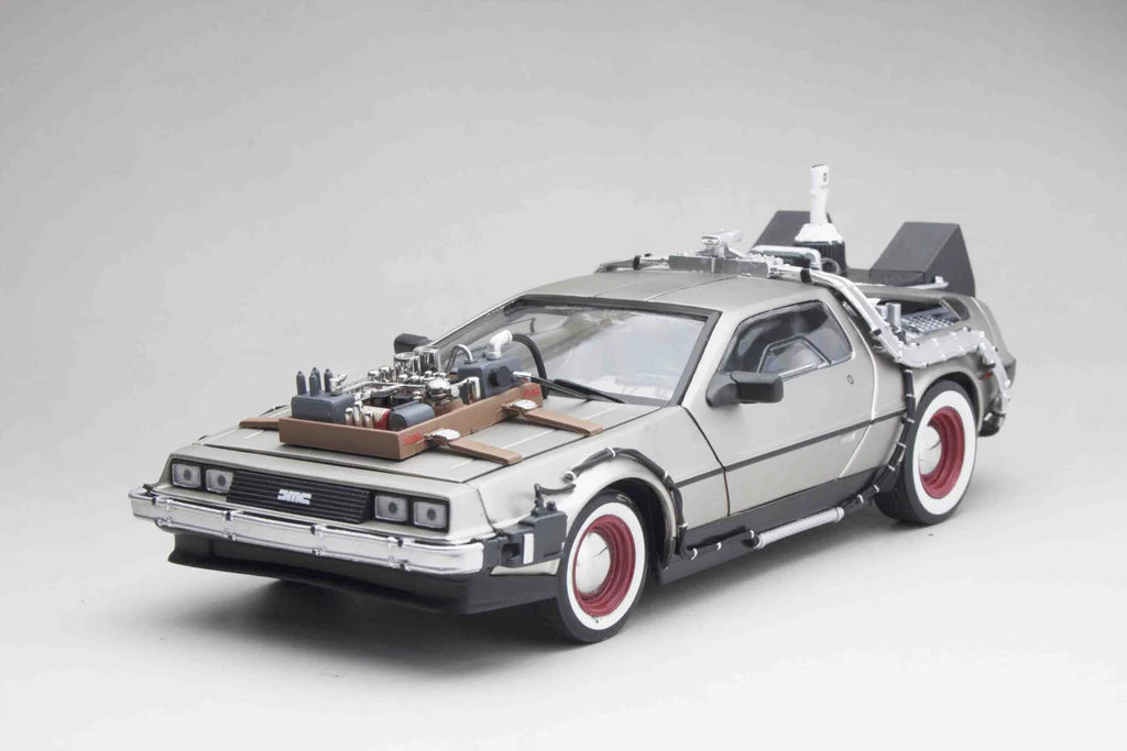 Sun-Star Delorean Time Machine from Back to the Future III 1:18