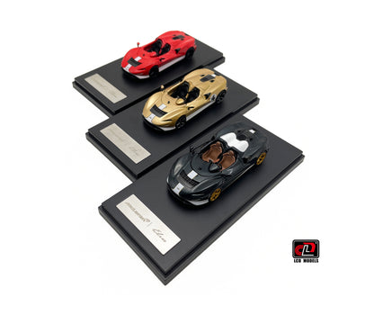 1:64 McLaren ELVA (Red and White)