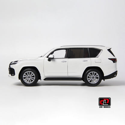 LCD 2024 Lexus LX600 White 1:18