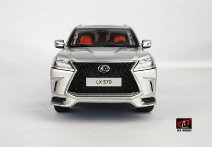 LCD 2021 Lexus LX570 Silver Metallic 1:18