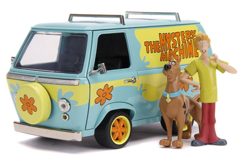 The Mystery Machine with Scooby Doo and Shaggy Figures 1:24