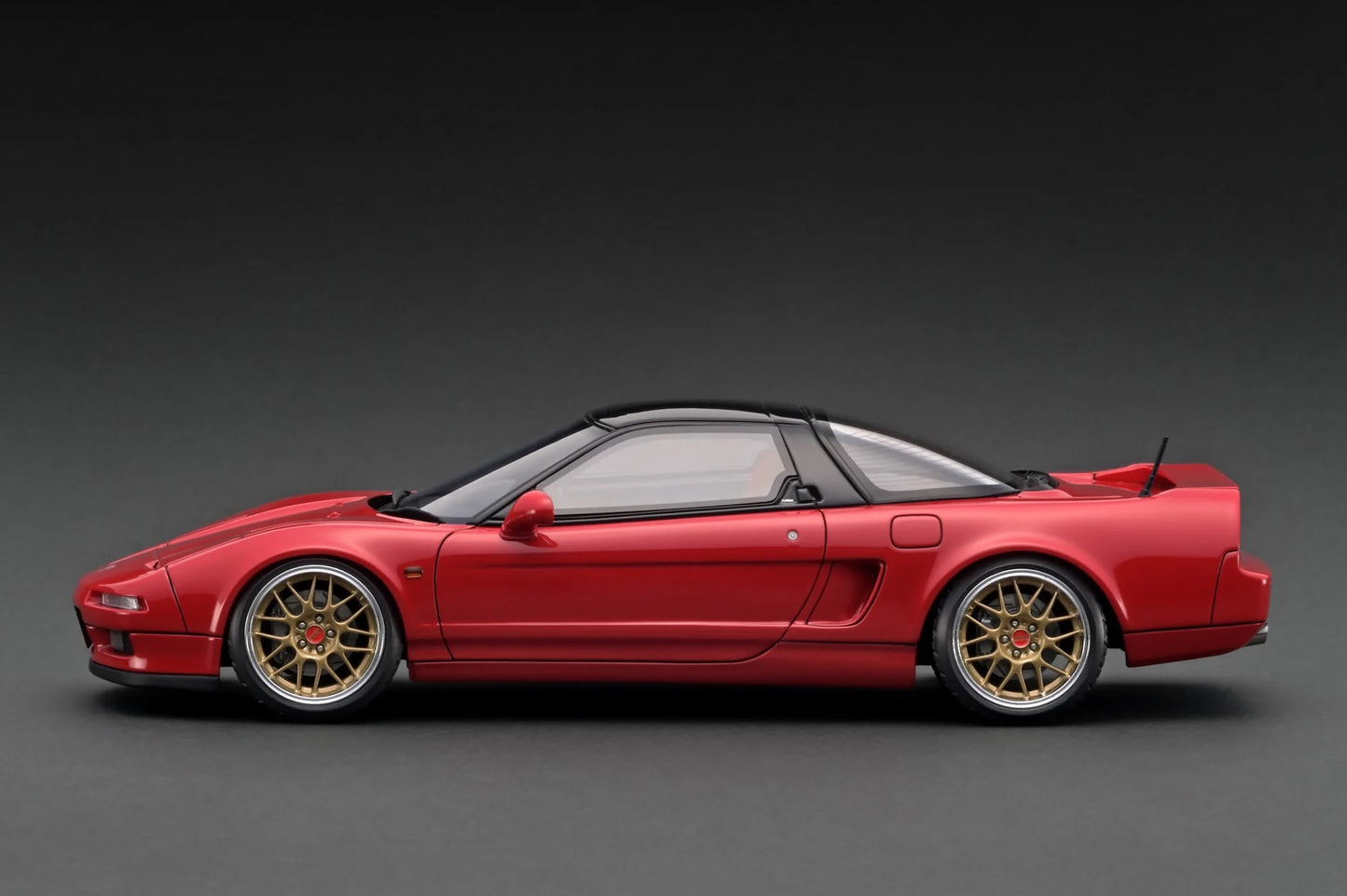 Ignition-Model Honda NSX (NA1) RHD Red w/ Gold Wheels 1:18