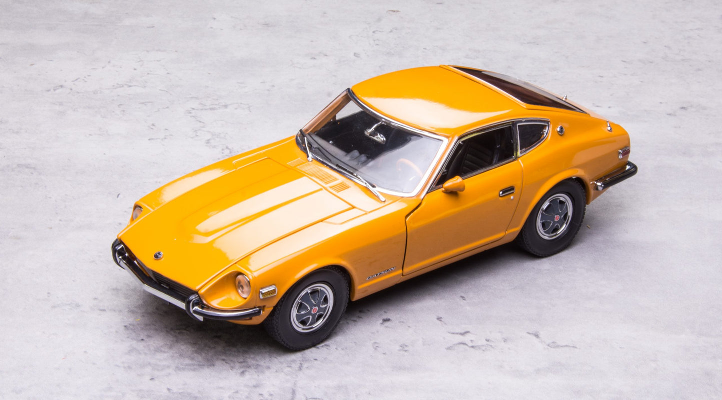 Sun-Star 1970 Nissan Datsun 240Z Coupe Ochre 1:18