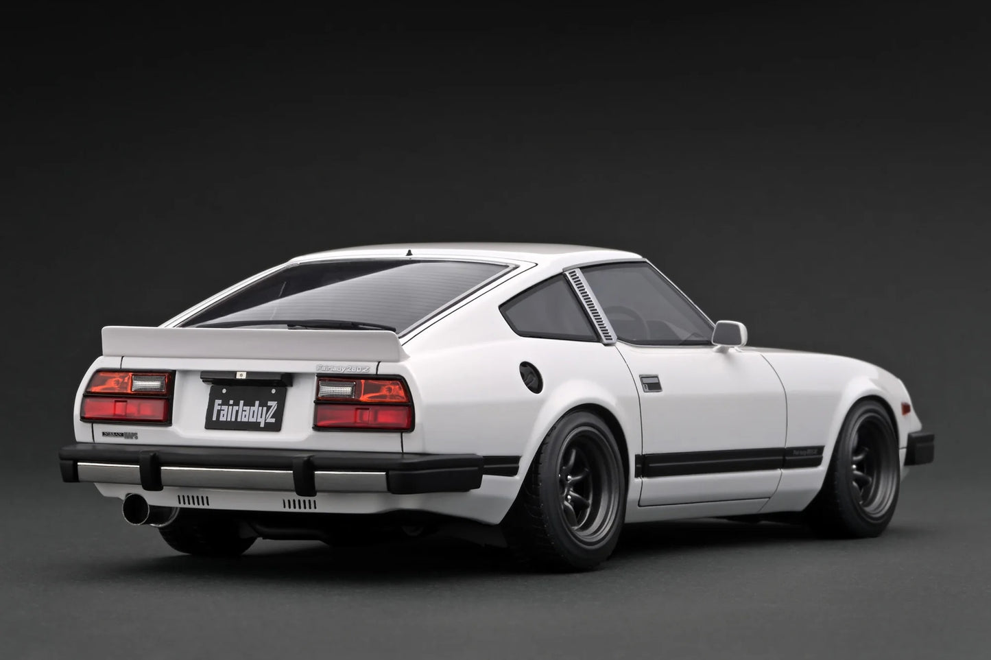 Ignition-Model Nissan Fairlady 280 Z S130 RHD White 1:18