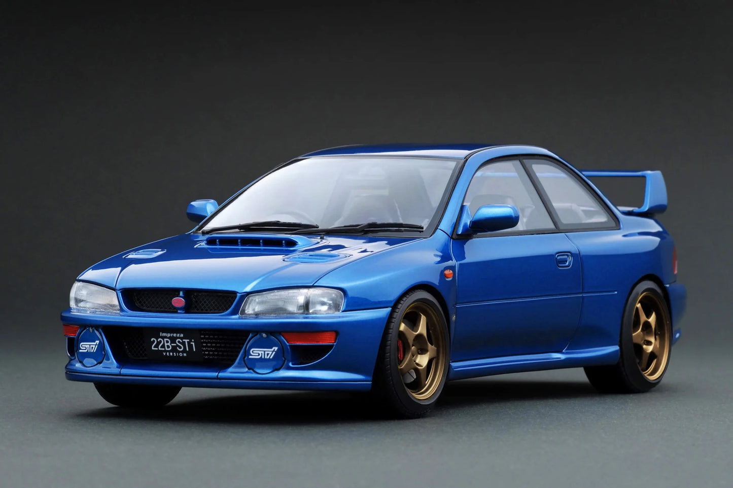 Ignition-Model Subaru Impreza 22b STi Version (GC8) Blue Metallic 1:18