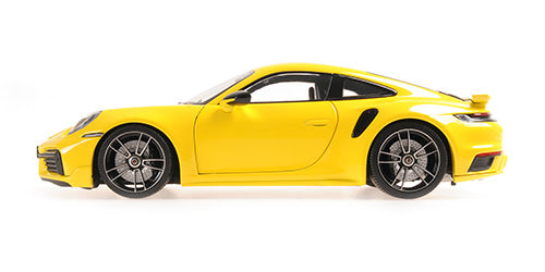 Minichamps 2021 Porsche 911 992 Turbo S Sport Design Racing Yellow 1:18