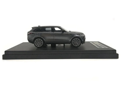 1:64 2018 Land Rover Range Rover Velar First Edition (Gray)