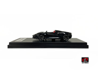 1:64 McLaren ELVA (Black)