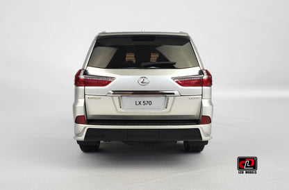 LCD 2021 Lexus LX570 Silver Metallic 1:18