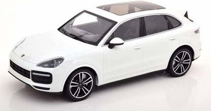 Minichamps 2017 Porsche Cayenne Turbo S Coupe White 1:18