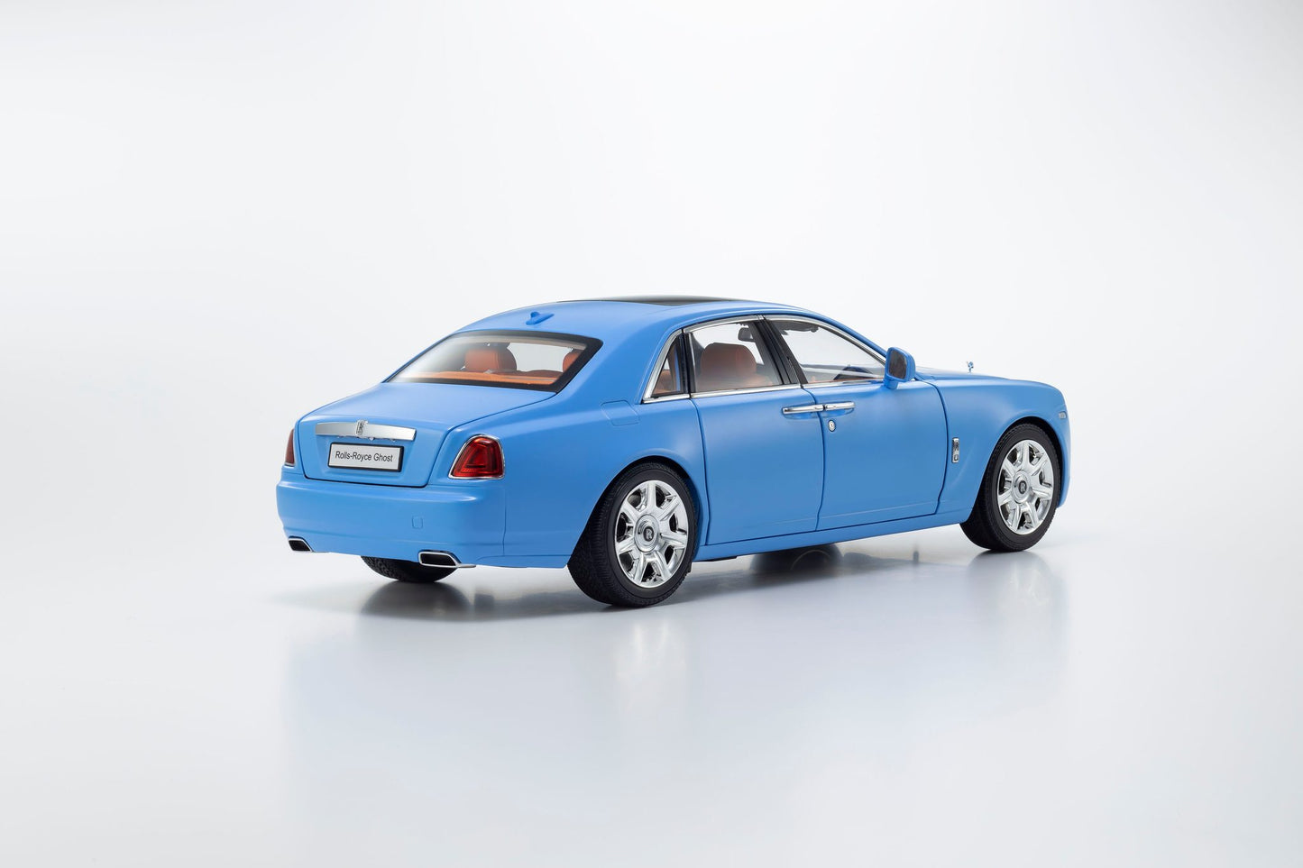 Kyosho 2011 Rolls Royce Ghost Light Blue Matte Effect with Orange Interior 1:18