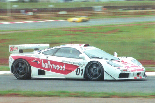 Solido 1996 Mclaren F1 GTR 6.1L V12 Short Tail Team Hollywood #01 Winner De Brasilia White 1:18