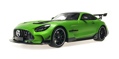 Minichamps 2020 Mercedes Benz AMG GT V8 Black Series Matte Green Metallic w/ Carbon Fiber 1:18 LIMITED, SEALED