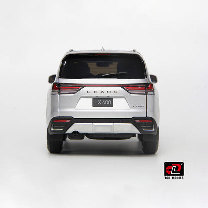 LCD 2024 Lexus LX600 Silver Metallic 1:18