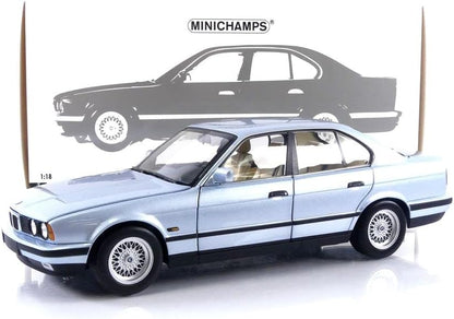 Minichamps 1988 BMW 535i (E34) Sedan Light Blue Metallic 1:18