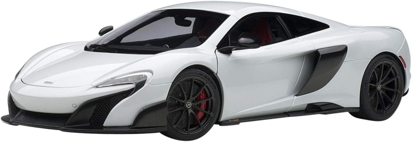 AUTOart 2016 Mclaren 675LT Coupe Silica White 1:18