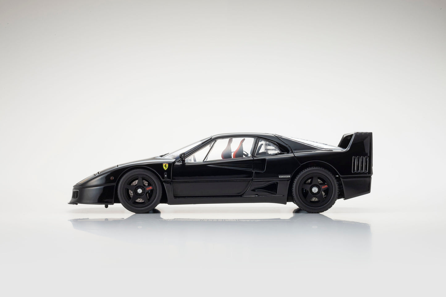 Kyosho 1987 Ferrari F40 Black 1:18