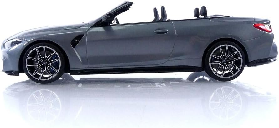 Minichamps 2021 BMW M4 Cabriolet (G83) Light Grey Metallic 1:18 SEALED