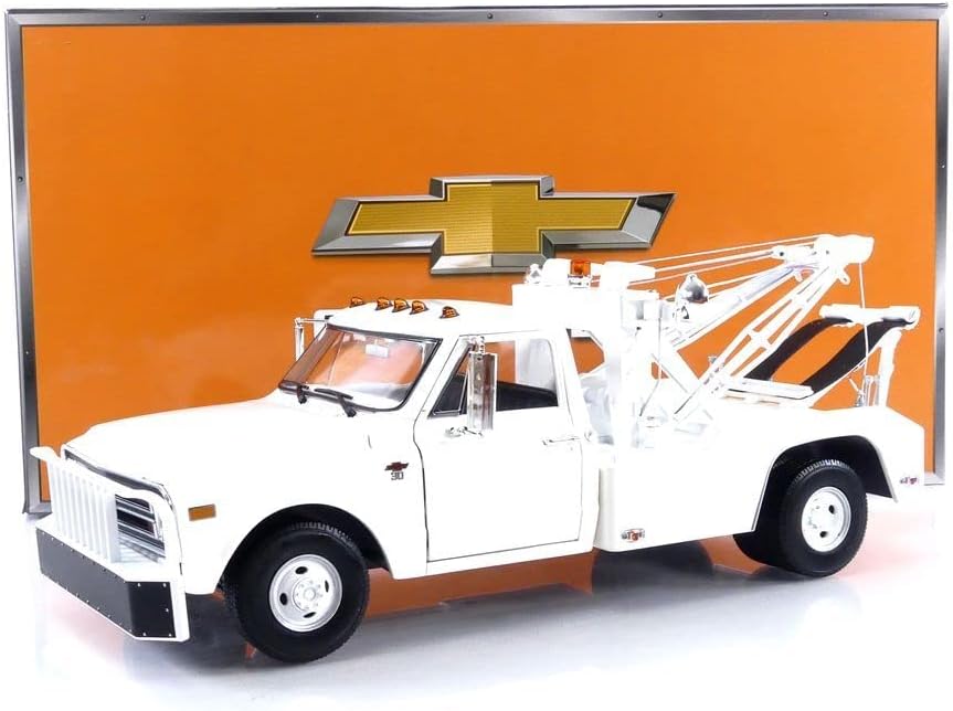 Greenlight 1968 Chevrolet C-30 Dually Wrecker White 1:18