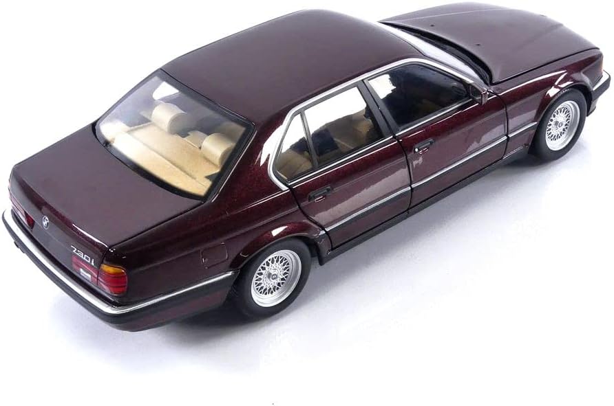 Minichamps 1986 BMW 730i (E32) Sedan Dark Red Metallic 1:18