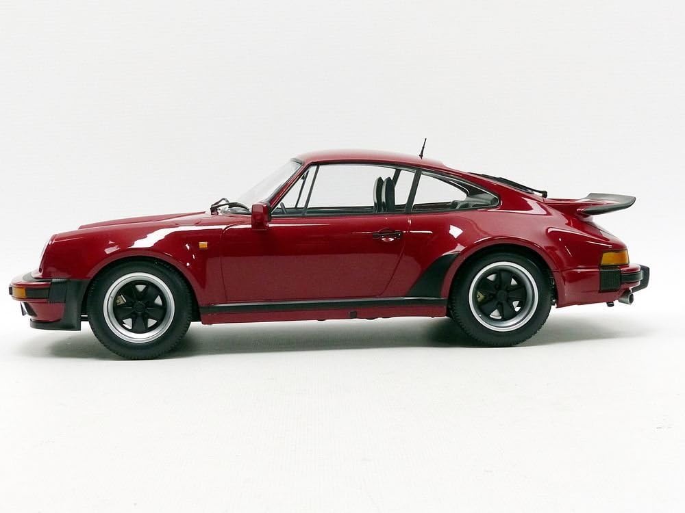 Minichamps 1977 Porsche 911 Turbo 930 Coupe Carmine Red 1:12