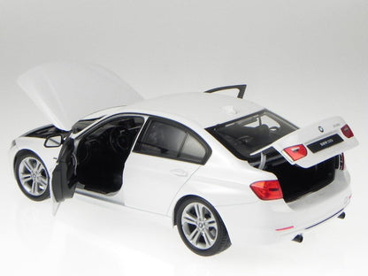 Welly 2010 BMW 335i (F30) Sedan White 1:18