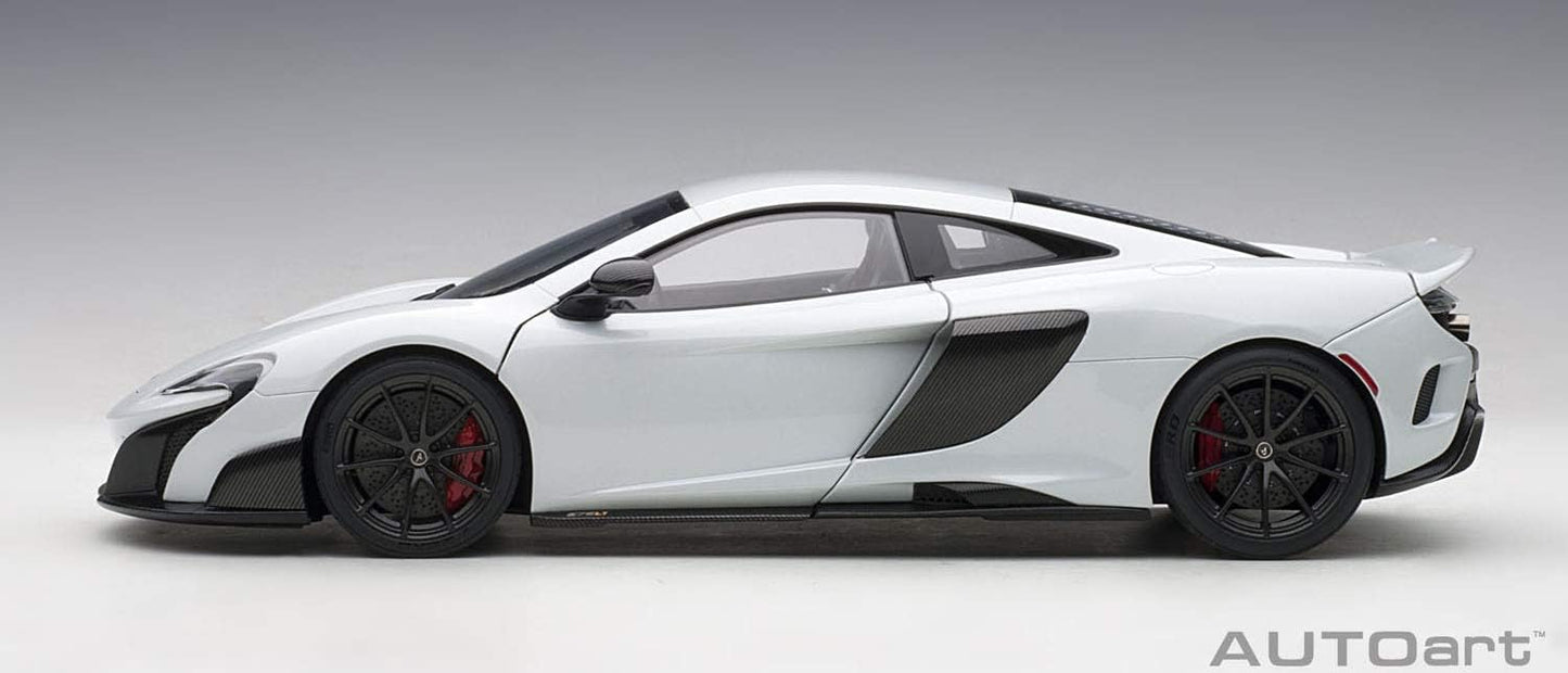 AUTOart 2016 Mclaren 675LT Coupe Silica White 1:18