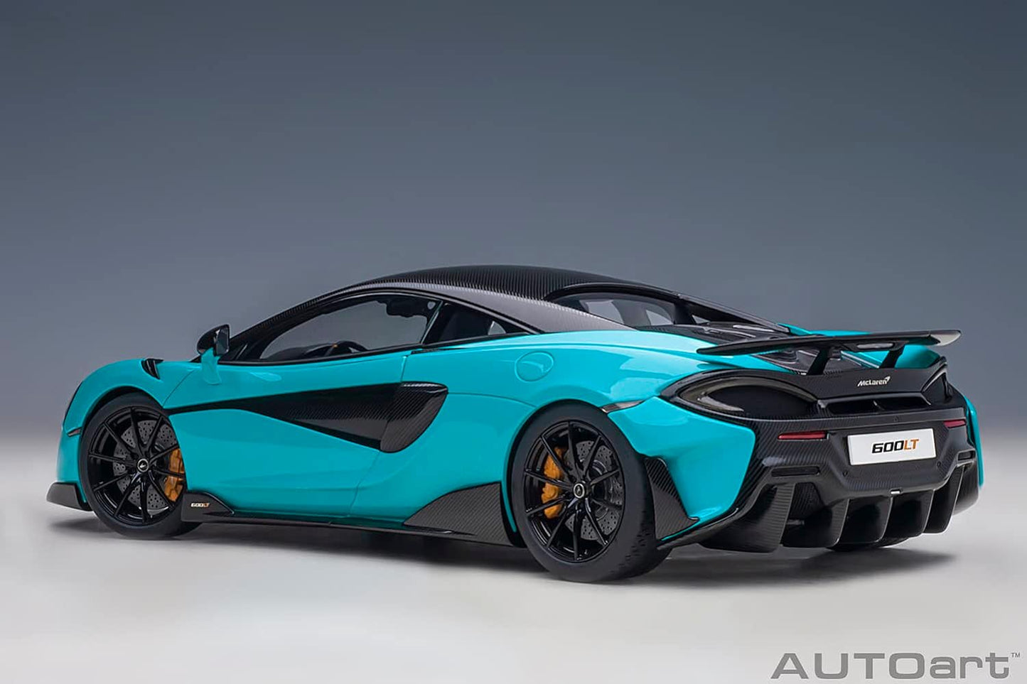 AUTOart Mclaren 600LT Coupe Fistral Blue 1:18