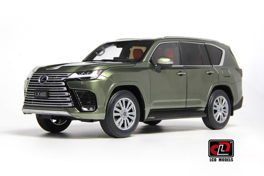 LCD 2024 Lexus LX600 Nori Green 1:18