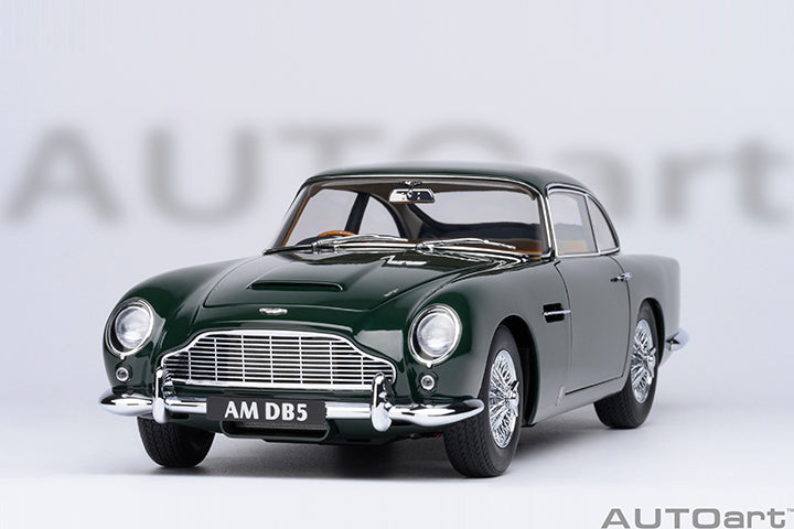 AUTOart Aston Martin DB5 British Racing Green 1:18