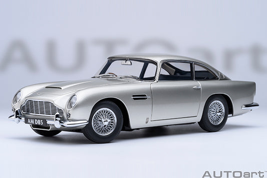 AUTOart Aston Martin DB5 Birch Silver 1:18