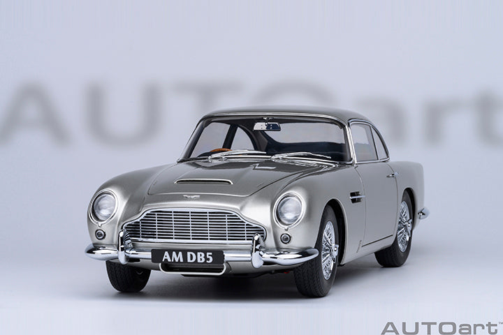 AUTOart Aston Martin DB5 Birch Silver 1:18