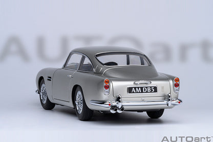 AUTOart Aston Martin DB5 Birch Silver 1:18