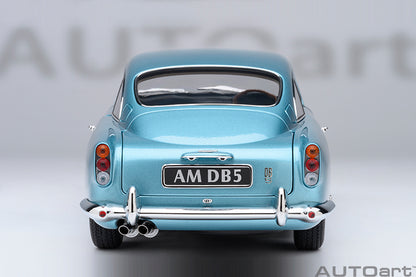 AUTOart Aston Martin DB5 Caribbean Pearl Blue 1:18