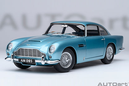 AUTOart Aston Martin DB5 Caribbean Pearl Blue 1:18