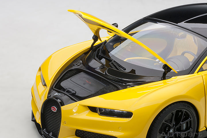 AUTOart 2017 Bugatti Chiron Juane Molsheim Yellow w/ Nocturne Black 1:18