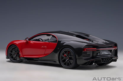 AUTOart 2019 Bugatti Chiron Sport Italian Red w/ Carbon Fiber 1:18