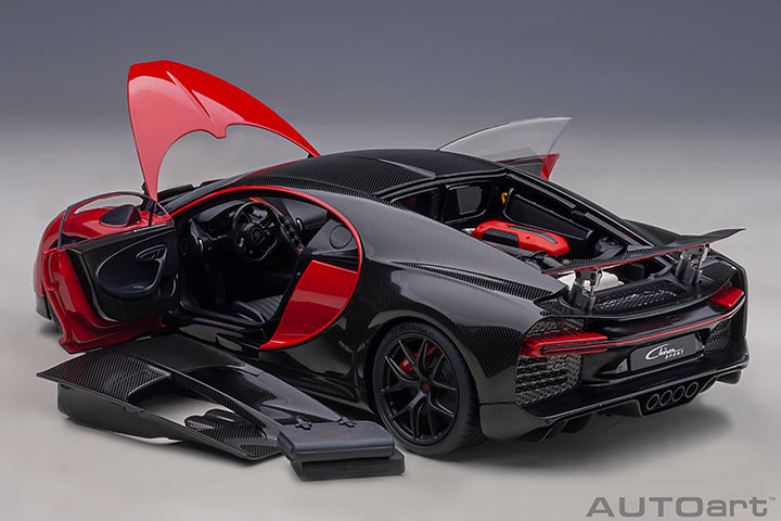 AUTOart 2019 Bugatti Chiron Sport Italian Red w/ Carbon Fiber 1:18