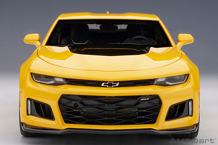 AUTOart 2017 Chevy Camaro ZL1 Bright Yellow 1:18