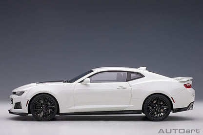 AUTOart 2017 Chevy Camaro ZL1 Summit White 1:18