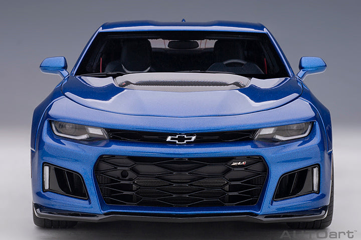 AUTOart 2017 Chevy Camaro ZL1 Hyper Blue Metallic 1:18